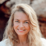 Юлия Привалова