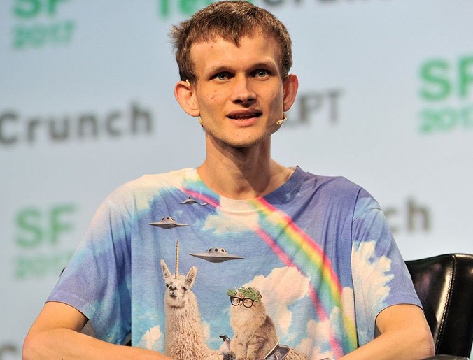 Одна из странных футболок разработчика Эфириума